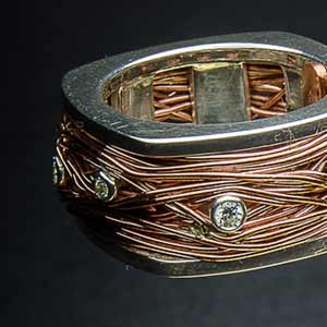 	
FABIO MEZZETTI - Collections - TESLA